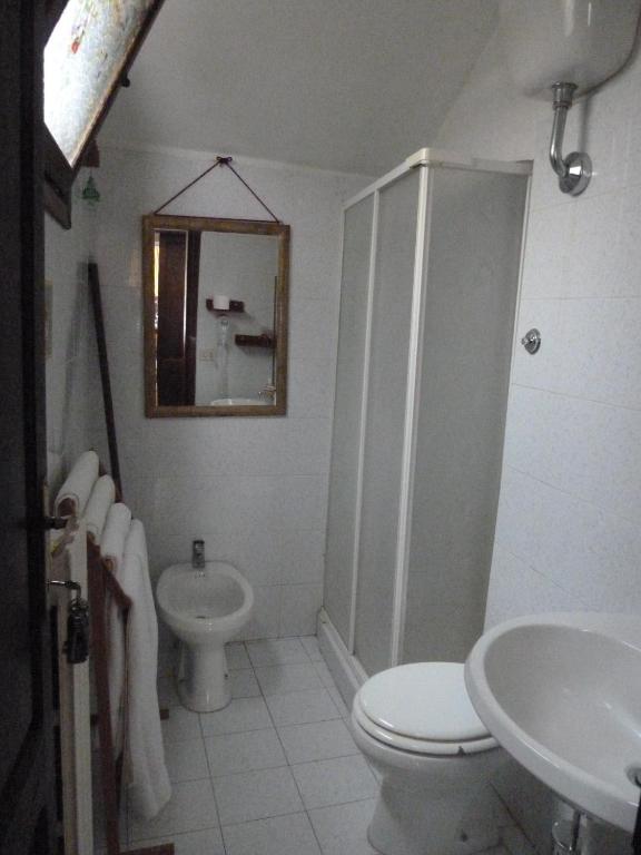 Bb Santa Rosa Bed & Breakfast Viterbo Room photo