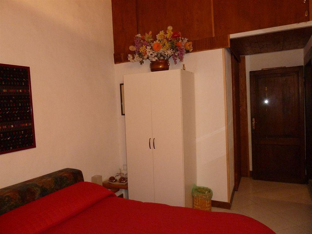 Bb Santa Rosa Bed & Breakfast Viterbo Exterior photo